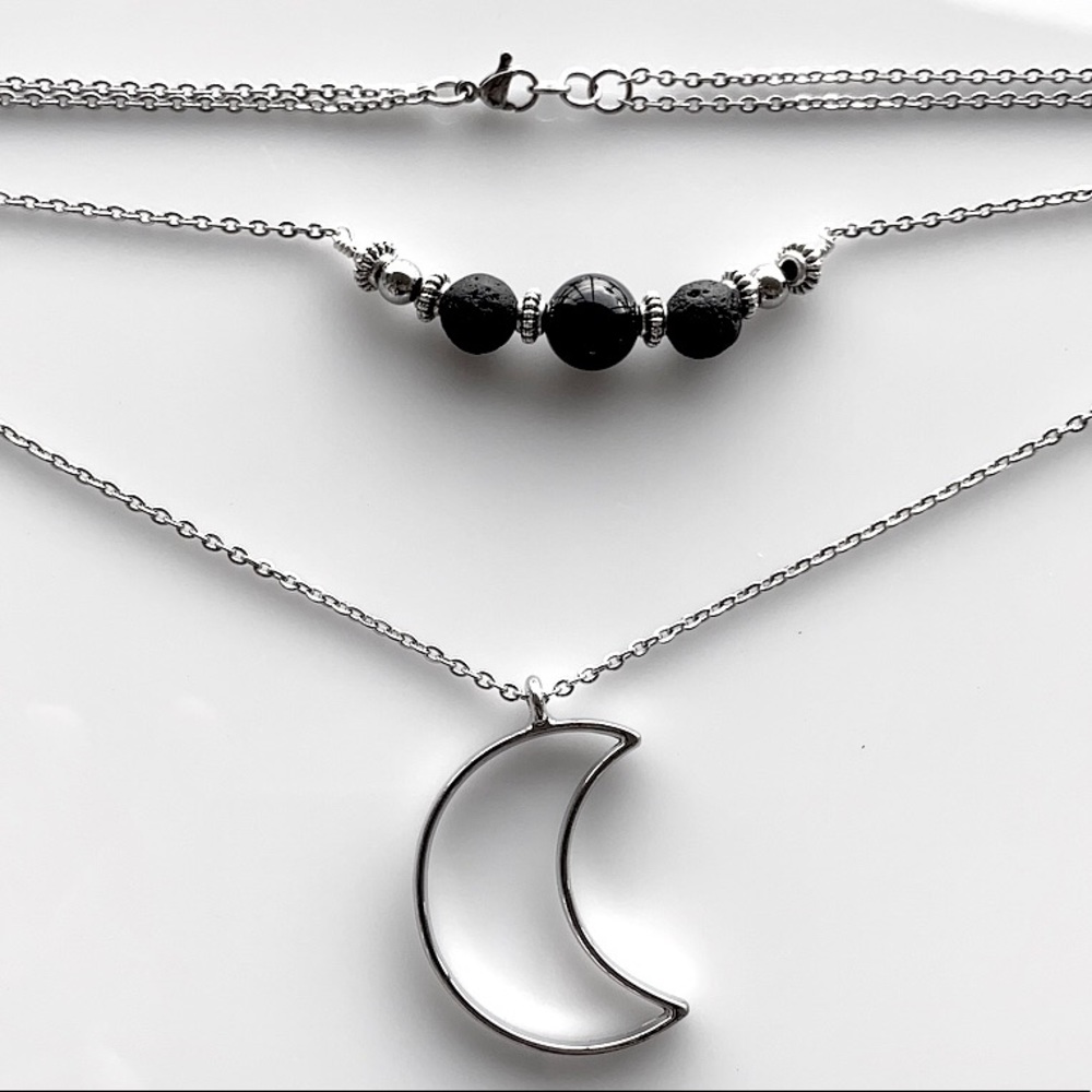 Onyx & lava rock oil diffuser beads moon necklace